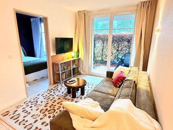 Appartement de vacances pour 6 personnes, avec Terrasse et Jardin ainsi que Piscine et Sauna