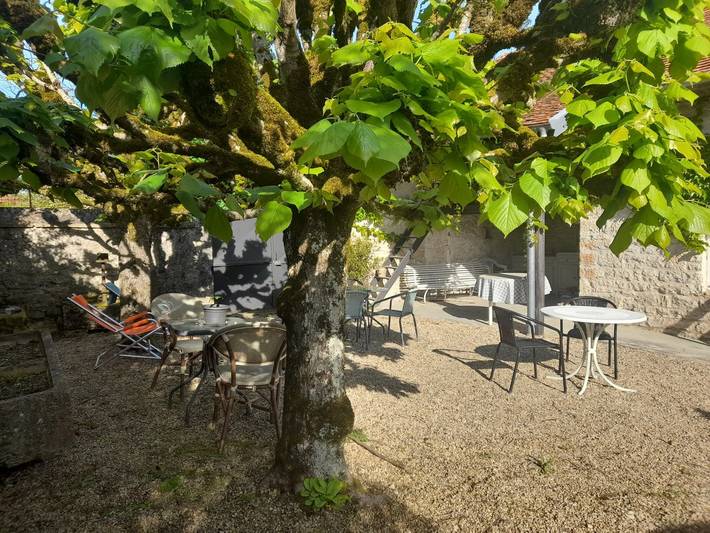 Chambre d’hôte pour 2 personnes, avec jardin dans le Jura - 4