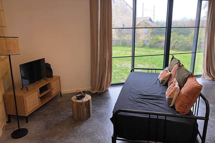 Location de vacances pour 6 personnes, avec jardin à Saint-Denis-de-Pile - 3