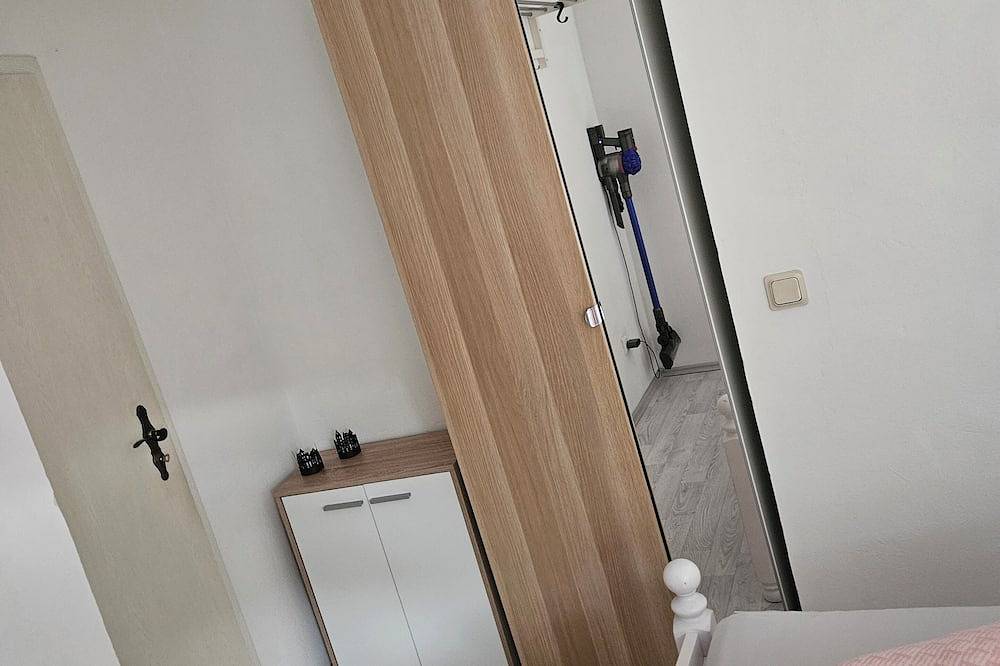 Ganze Wohnung, Kleine gemütliche Ferienwohnung auf dem Land in Husby, Schleswig-Flensburg