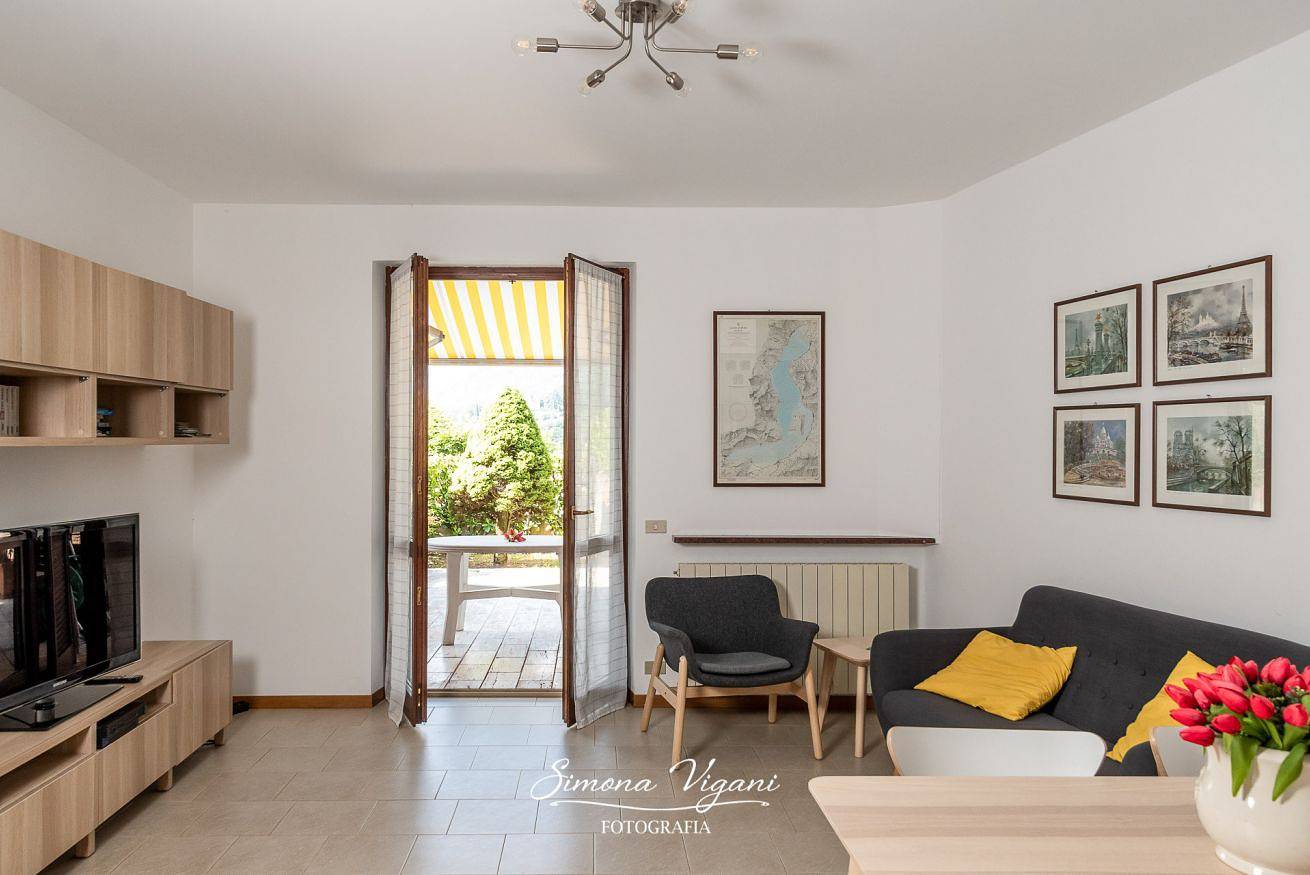 Ganze Wohnung, Ferienwohnung für 2 Personen mit Seeblick in Lovere, Iseosee