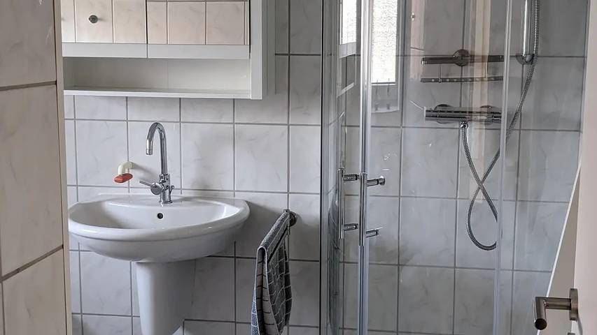 Ferienhaus für 4 Personen, mit Garten und Terrasse in Strukkamp - 3