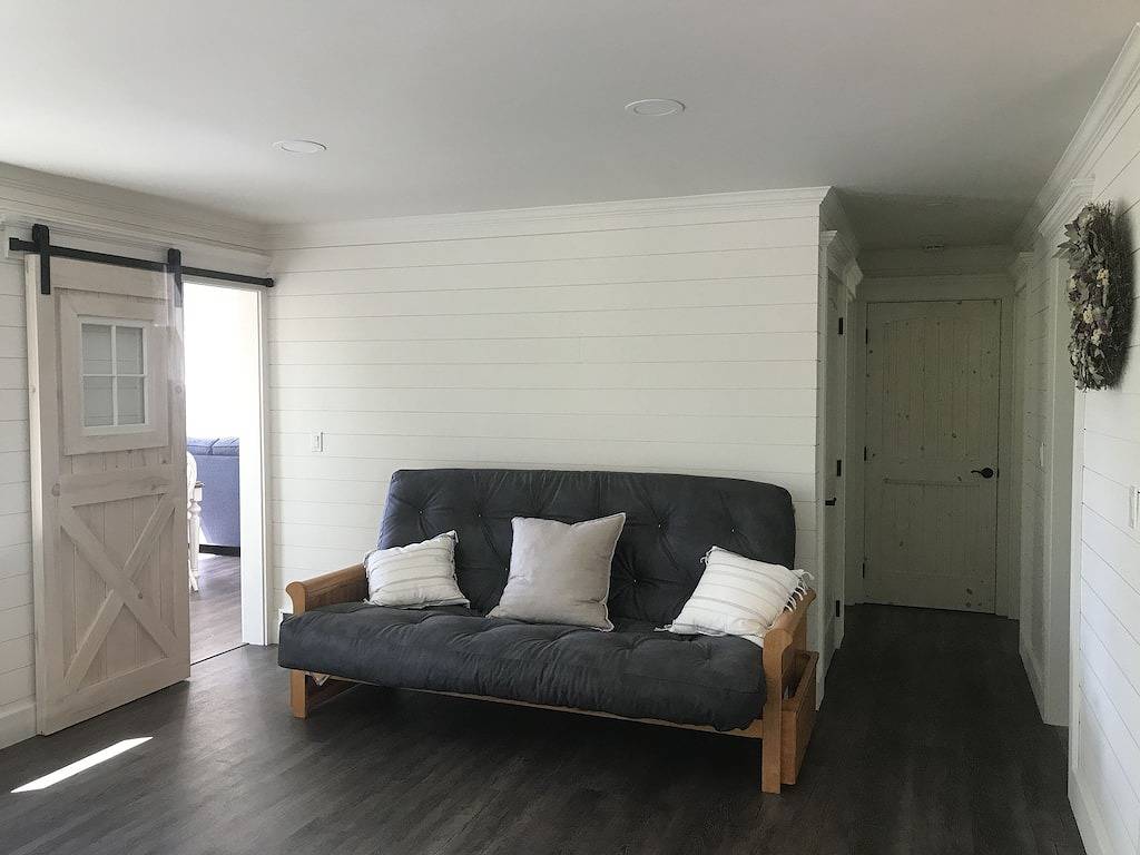 “Otter Getaway”\ncozy Damariscotta Lake Year Round Cottage in Lincoln County (Maine)