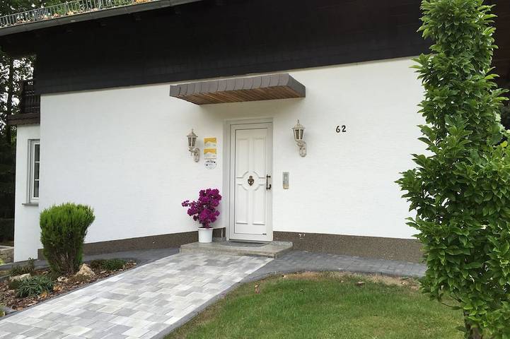 Ferienwohnung für 2 Personen, mit Balkon und Garten in Rheinböllen