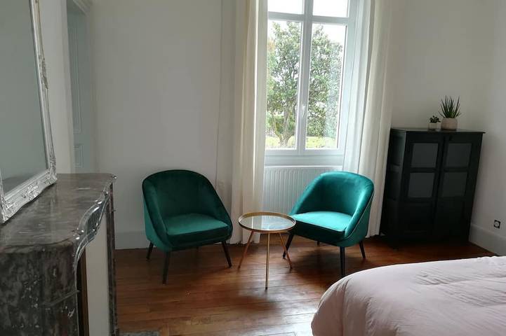 Location de vacances pour 14 personnes, avec sauna et jardin à Église-Neuve-de-Vergt - 4