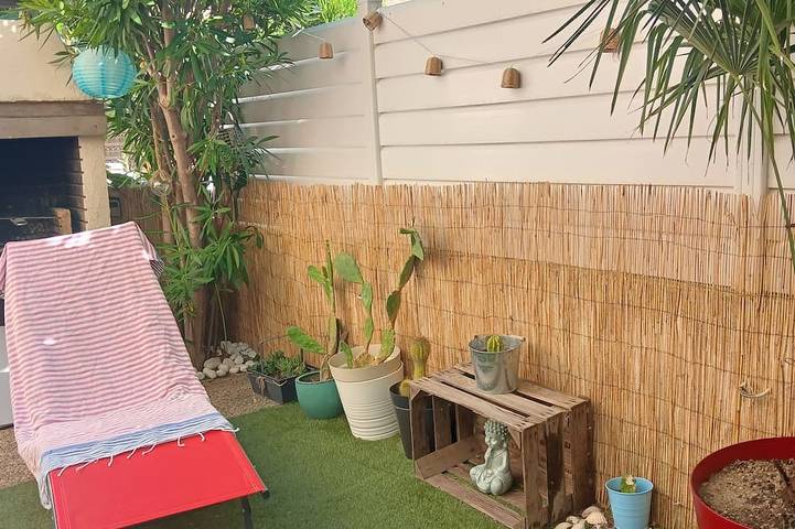 Gîte pour 4 personnes, avec Piscine dans Narbonne Plage