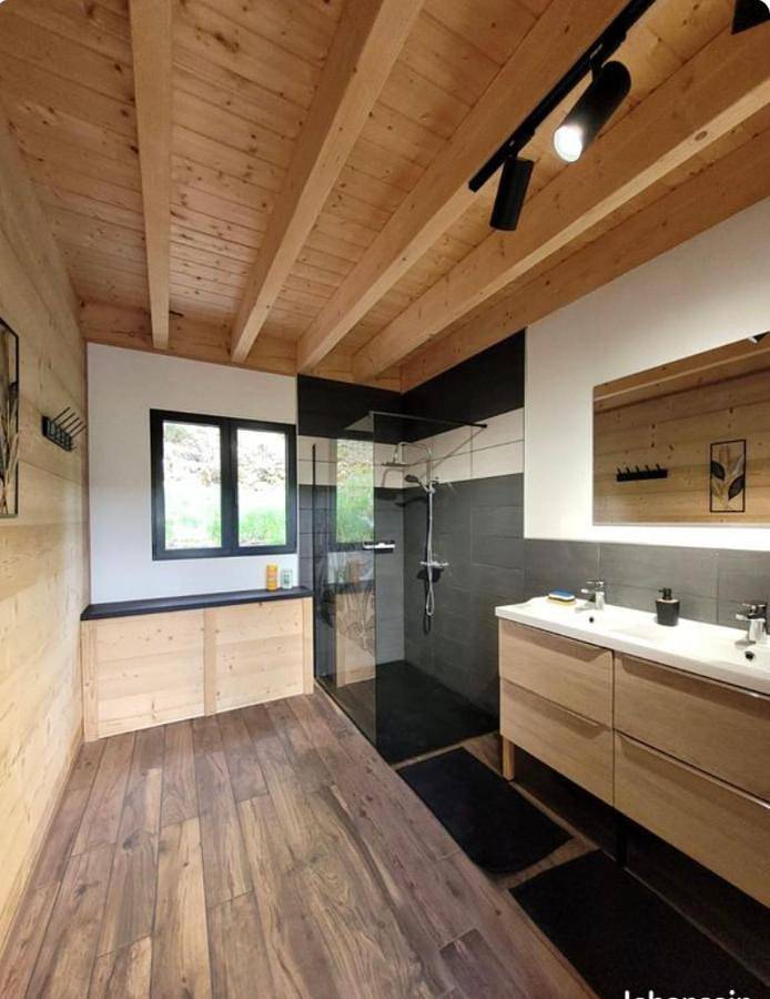 Gîte pour 8 personnes, avec vue, animaux acceptés à Lamoura - 4