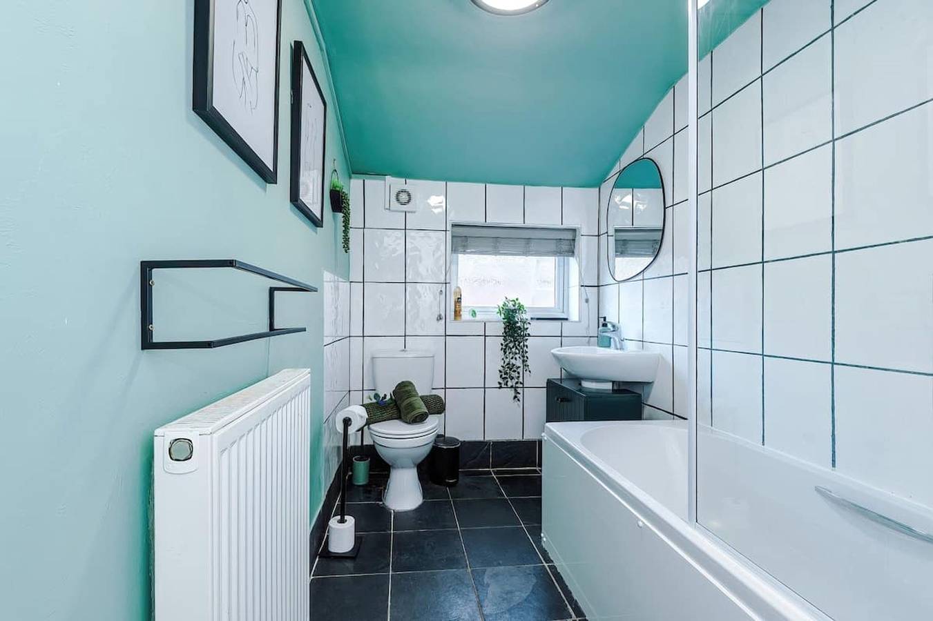 New  Spacious   Stylish home  City centre  Sleep 4 in Chester, Cheshire West and Chester