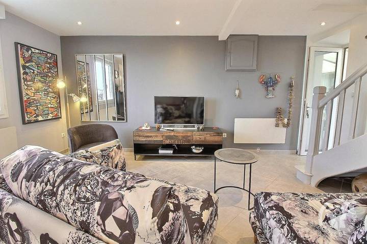 Location de vacances pour 4 personnes, avec terrasse dans Plage du Sillon de Talbert - 3