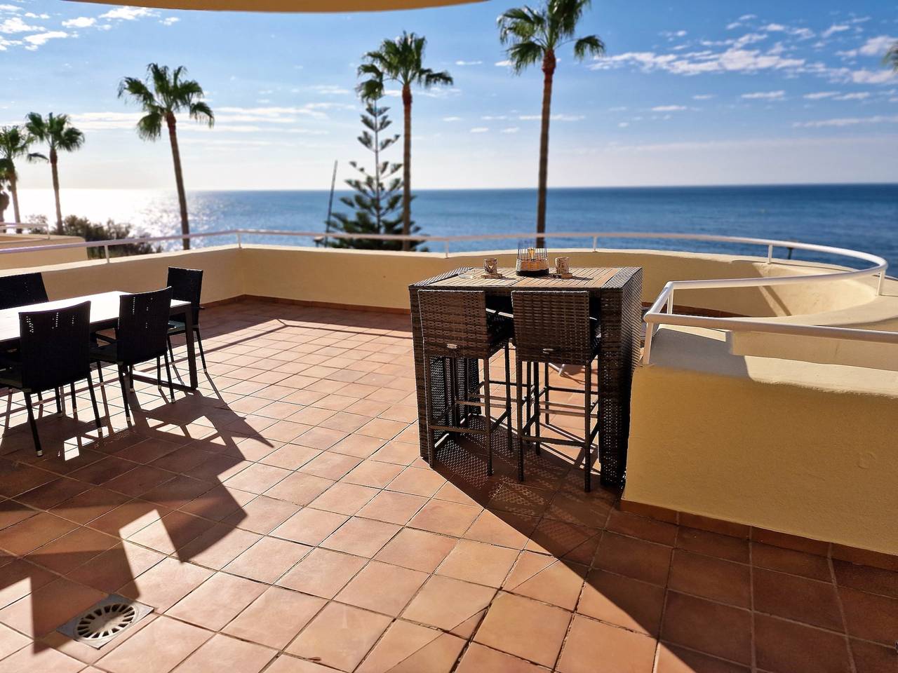 Ganze Ferienwohnung, Strandwohnung Bermuda Beach 1 in Buenas Noches, Estepona