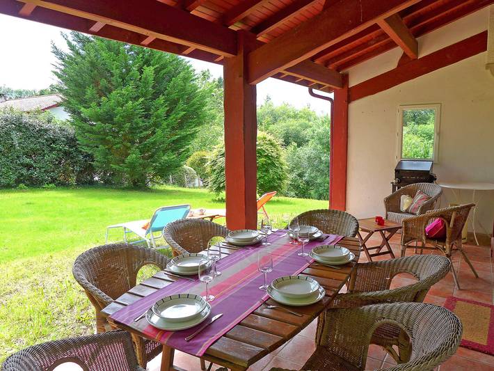 Location de vacances pour 6 personnes, avec jardin et terrasse à Saint-Pée-sur-Nivelle - 2