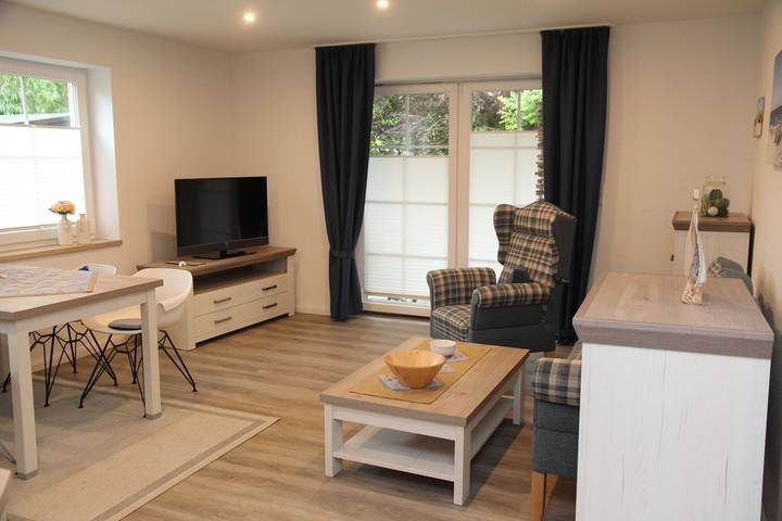 Ferienwohnung für 4 Personen, mit Garten und Terrasse in Krummhörn - 3