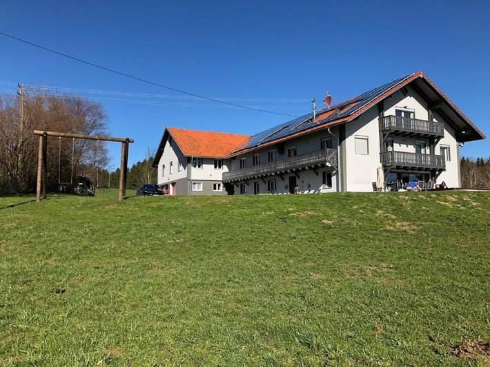 Ferienwohnung für 4 Personen, mit Garten und Terrasse sowie Whirlpool und Sauna, mit Haustier - 1