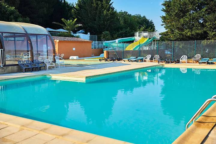 Mobil home pour 6 personnes, avec piscine et terrasse à Saint-Maurice-d'Ardèche - 4
