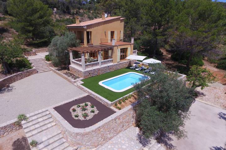 Finca für 5 Personen, mit Balkon und Garten in Bunyola - 4