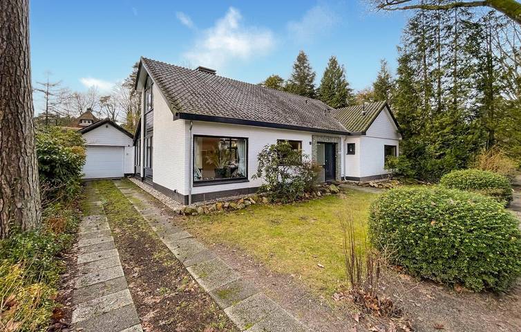 Vakantiehuis voor 4 personen, met terras en tuin in Apeldoorn