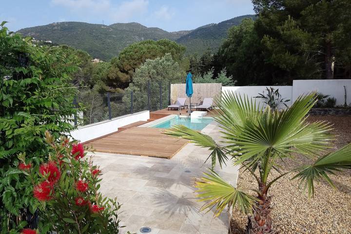 Ferienwohnung für 4 Personen, mit Balkon und Garten, kinderfreundlich in Cavalaire-sur-Mer