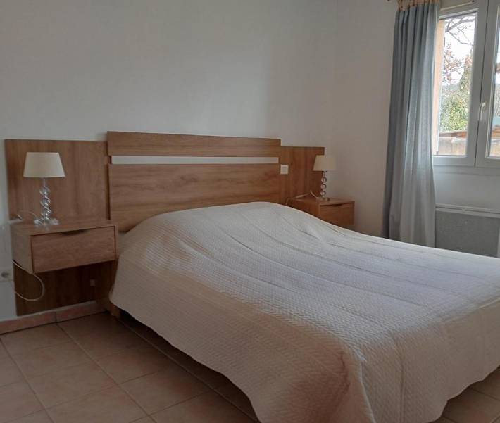 Location de vacances pour 6 personnes, avec jardin et vue, animaux acceptés à Flassan - 4