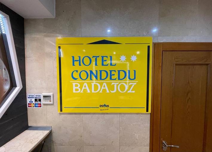 Hotel para 5 personas en Tierra de Badajoz - 3