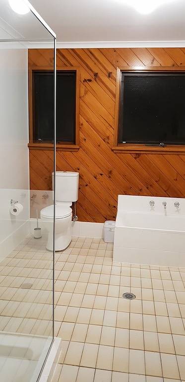 Winterwood - Großes Haus mit 6 Schlafzimmern in East Jindabyne, New South Wales