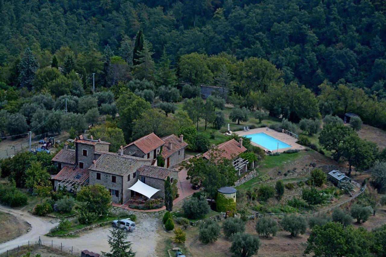Deluxe Double Room in Umbertide, Valtiberina