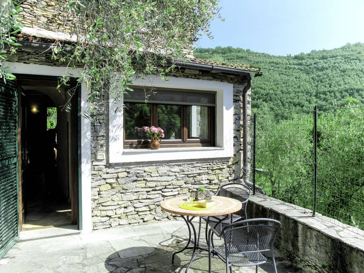 Ferienwohnung für 3 Personen, mit Garten und Terrasse sowie Ausblick in Imperia Provinz - 3