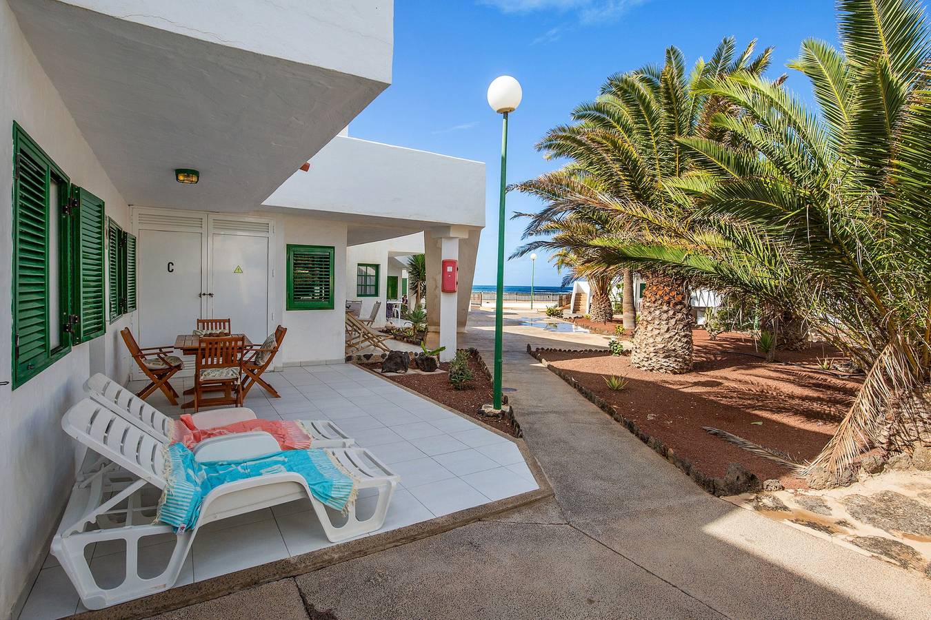 Apartamento entero, Apartamento de vacaciones 'Casa Isa' con terraza privada in El Cotillo, La Oliva