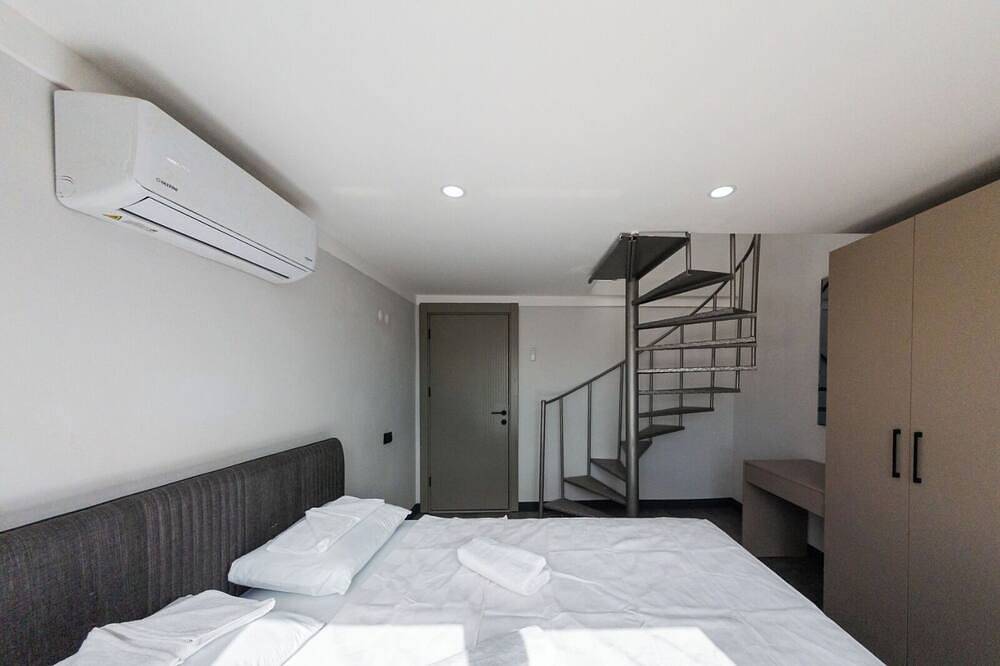 Ganze Wohnung, Havaalanı Yakını Dorado Suit No15 Aile Suiti Üç Yatak Odalı 8 Kişilik in Antalya, Provinz Antalya