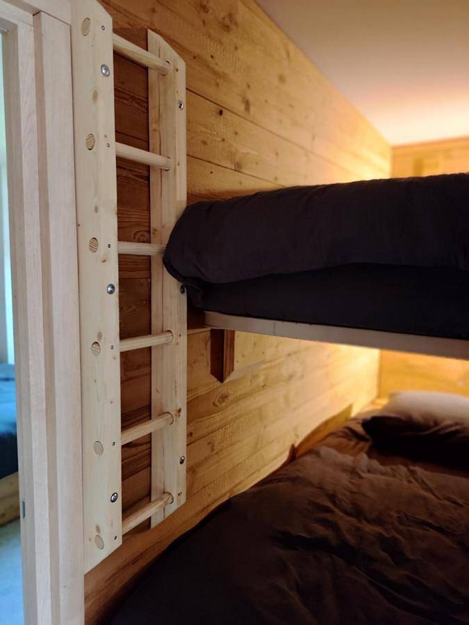 Gîte pour 6 personnes, avec piscine ainsi que terrasse et jacuzzi à Charmes - 3