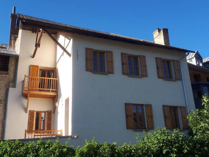 Location de vacances pour 15 personnes, avec vue et jardin à Faucon-de-Barcelonnette - 2