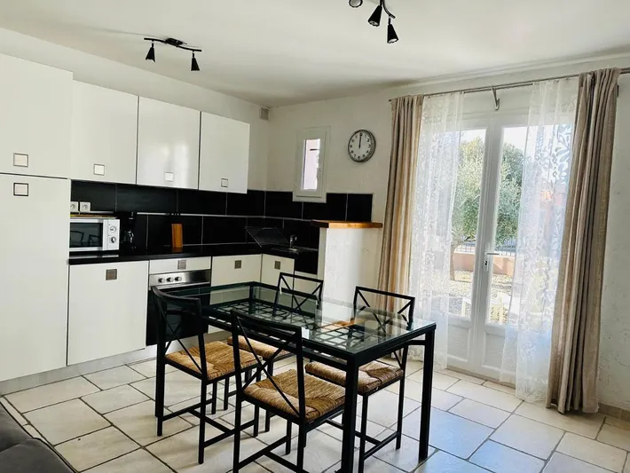 Apartamento de vacaciones para 2 personas, con vistas y terraza, Se admiten mascotas - 1