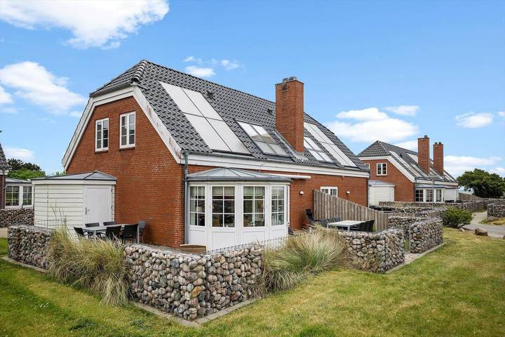 Ferienhaus mit Meerblick für 8 Personen, mit Whirlpool und Sauna sowie Garten und Terrasse auf Rømø