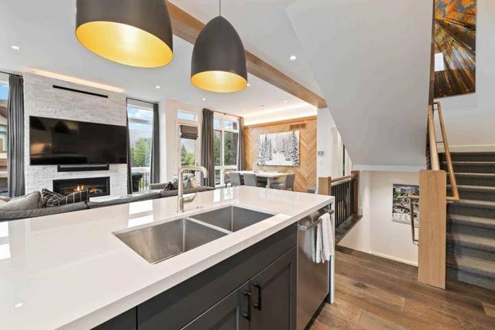 Gîte pour 6 personnes, avec piscine et jacuzzi à Avon - 4