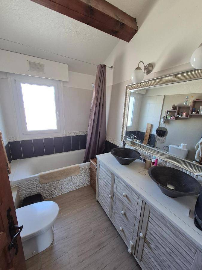 Appartement entier, Duplex, 2 terrasses, au calme in Pignan, Côte méditerranéenne (France)