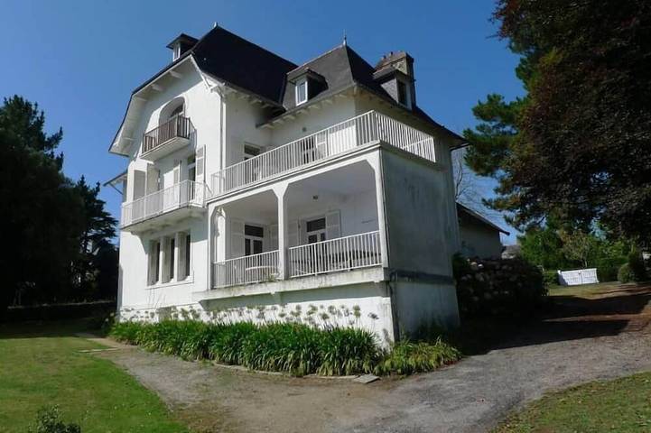 Casa de vacaciones para 18 personas, con jardín y balcón - 1