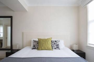 Holiday Home for 7 People in Edinburgh, Edinburgh and Lothian, Photo 3