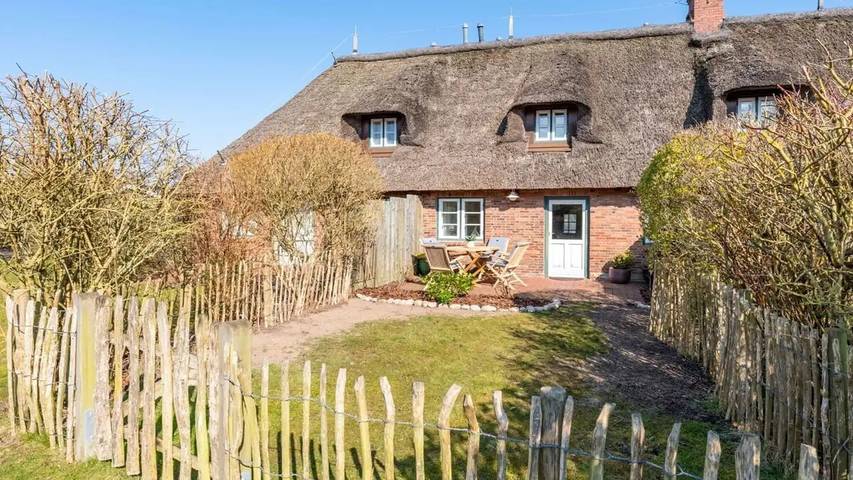Ferienhaus für 3 Personen, mit Garten - 1