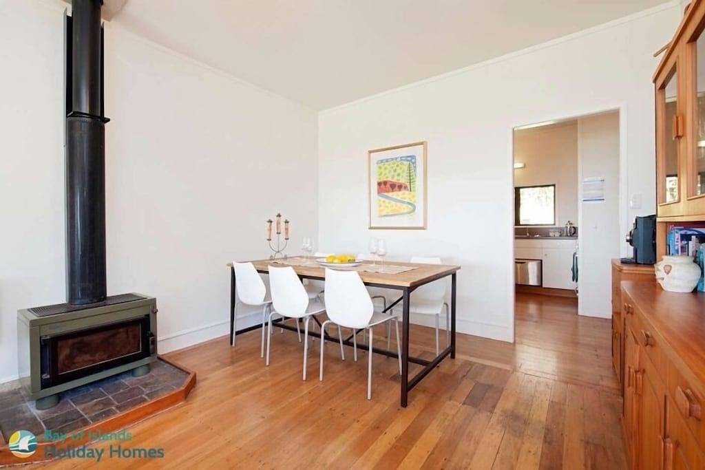 Blick auf den Strand! Toller Familienurlaub Hause. in Russel (NZ), Bay Of Islands