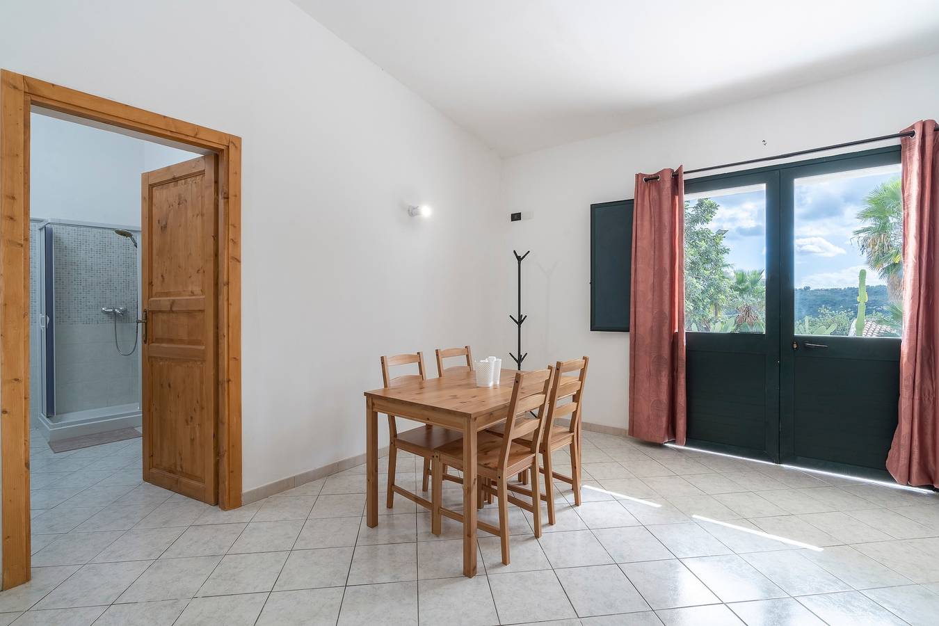 Ganzes Studio, Studio 'Limone - Fiumara Val Di Noto' mit Bergblick, Wlan und Klimaanlage in Noto, Noto und Umgebung