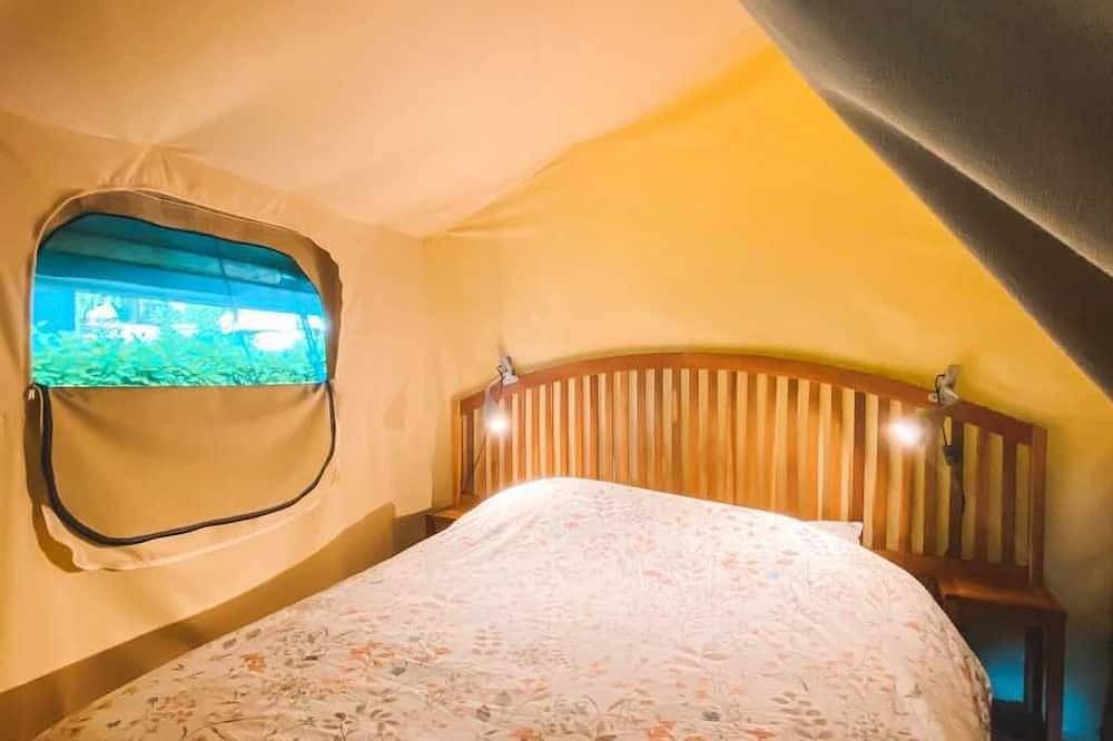 Zecamping 3 étoiles piscine chauffée toboggans locatif 35m2 5 pers in Surgères, Rochefort und Umgebung