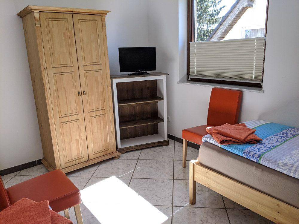 Apartamento vacacional entero, Holiday flat Schütze in Berlin-Pankow in Berlin Niederschönhausen, Berlín