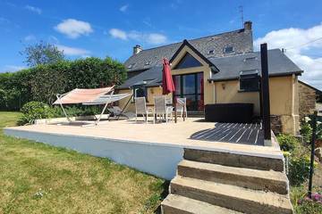 Gîte pour 8 personnes, avec jacuzzi et jardin à Guer