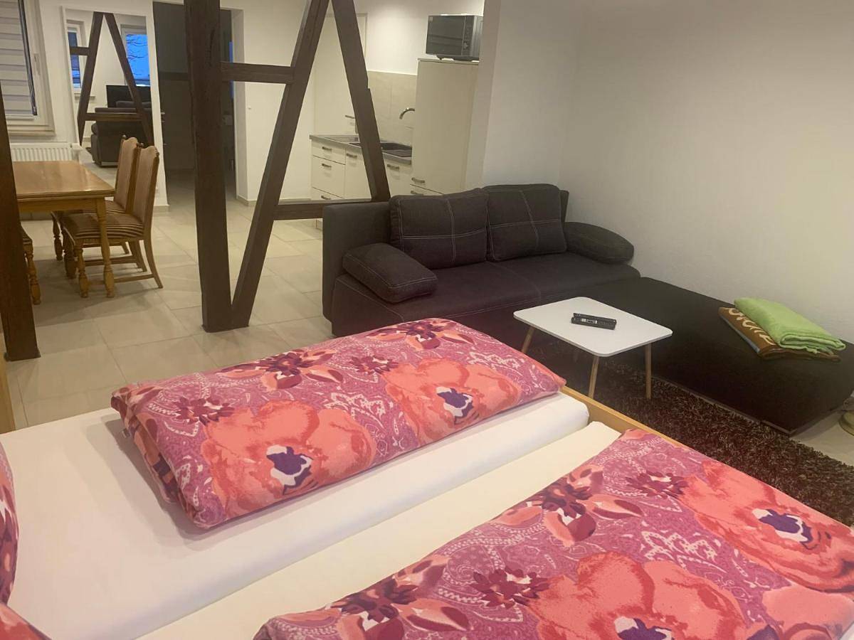 Appartement entier, One-Bedroom Apartment in Heidenheim, Région de Stuttgart