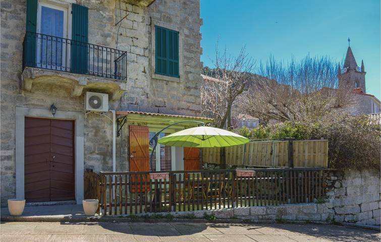 Gîte pour 2 personnes, avec terrasse à Zonza - 2