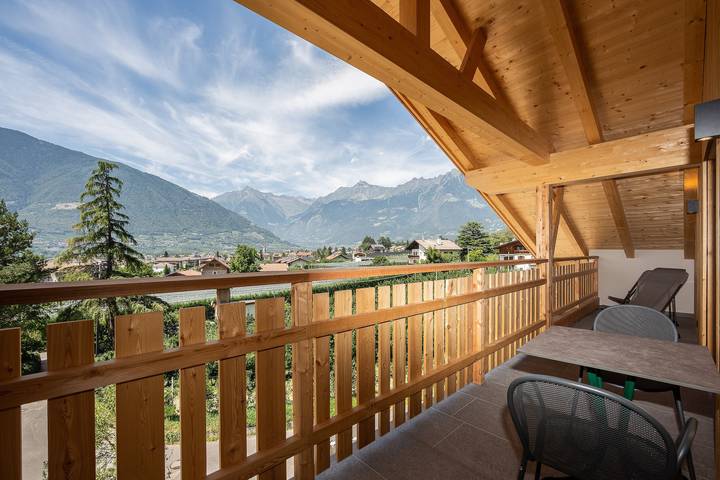 Ferienwohnung für 4 Personen, mit Garten in Meran