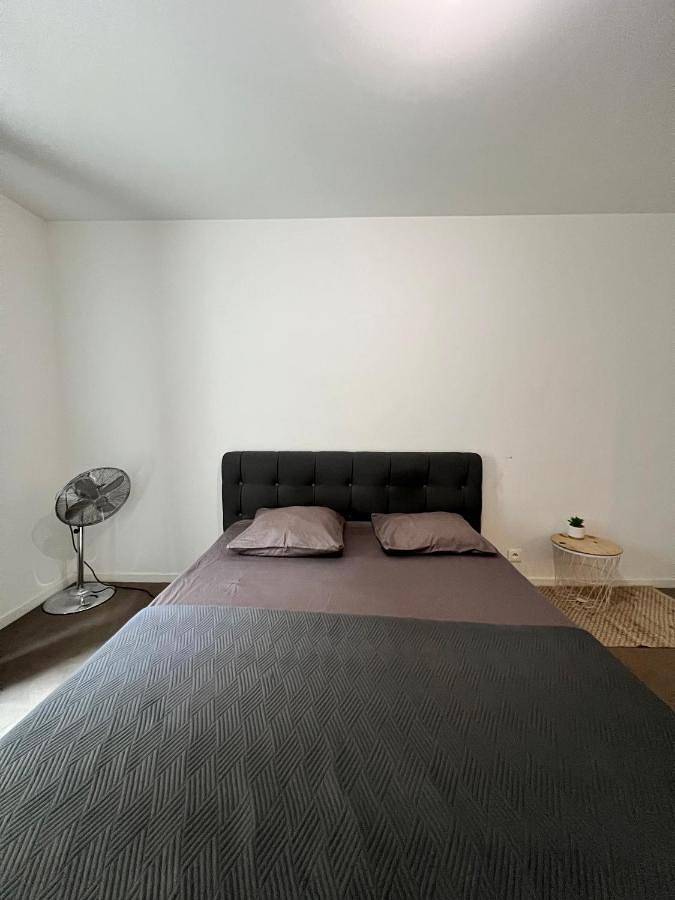 Gîte pour 4 personnes, avec balcon dans La Plaine Saint-Denis - 4