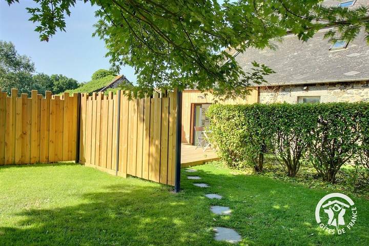 Gîte pour 2 personnes, avec Jacuzzi et Terrasse ainsi que Jardin et Piscine à Yffiniac - 4