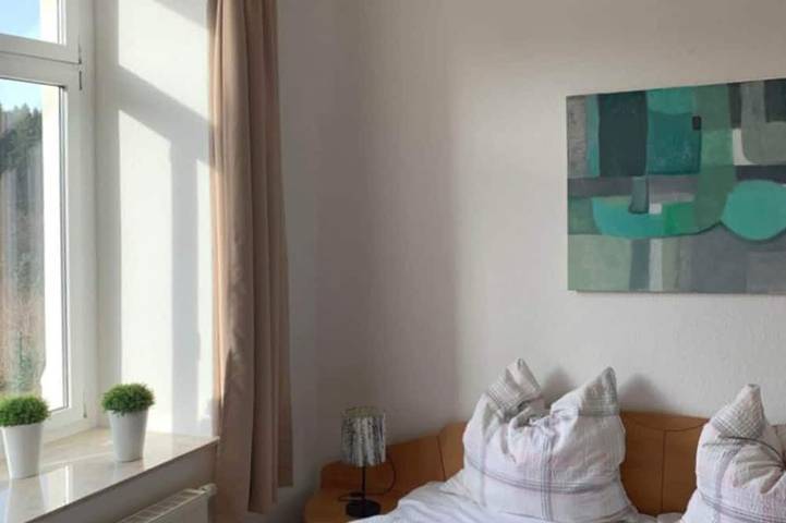 Ferienhaus für 9 Personen, mit Terrasse und Garten in Grünhainichen - 3