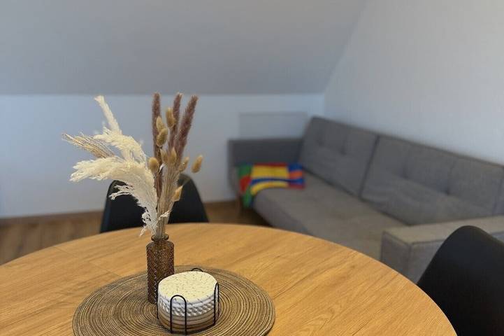 Ganze Wohnung, Premium Penthouse 4P 14 Min Legoland | Dg + Voll-Küche in Burgau, Bayerisch Schwaben