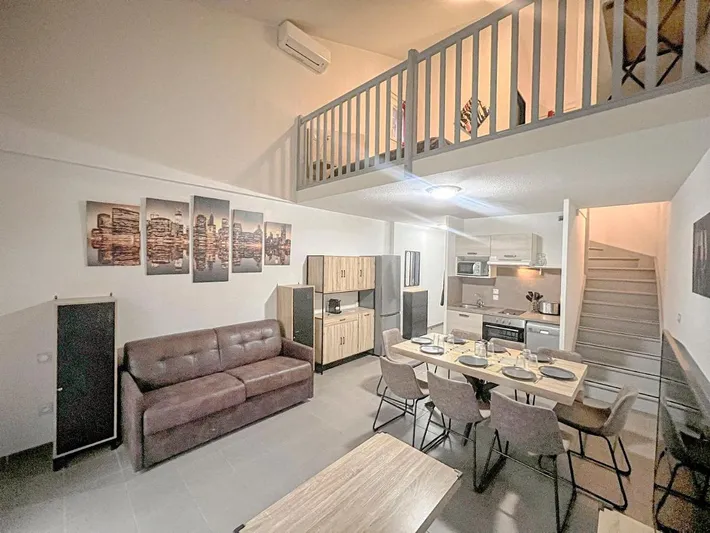 Casa de vacaciones para 4 personas, con jardín además de piscina y sauna, Se admiten mascotas - 1